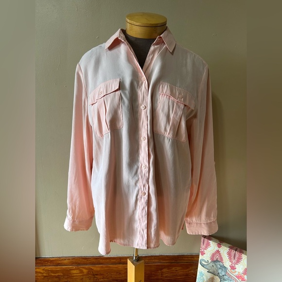 Chicos Blouse Top Womens Sz XL Blush Pink Sheer Button Front Roll Tab Sleeves - Picture 1 of 7